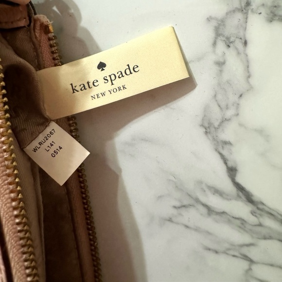 Kate Spade Light Pink Medium Convertible Wristlet - Picture 5 of 5